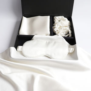 Seda no tóxica aceptar bordado personalizado 100% Mulberry Scrunchy, máscara de ojos y funda de almohada de seda Juego de regalo - Product Image 2