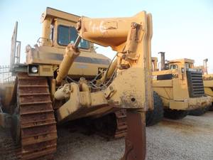 รถดันดินตีนตะขาบ D10R มือสอง สภาพดี พร้อมเครื่องยนต์ 3306 แรงบิดสูง กำลังดัน 4.3 เมตร ขาย - Product Image 2