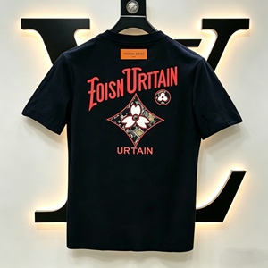 Customized logo factory sells fashion L V printed breathable high-weight short-sleeved T-<b>shirts</b> for men - Product Image 3