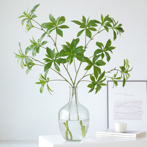Nouvelle plante artificielle Pieris Japonica de Furu, vert foncé avec des bords blancs, fleur en soie hautement réaliste, décoration d'intérieur pour bureau - Product Image 2