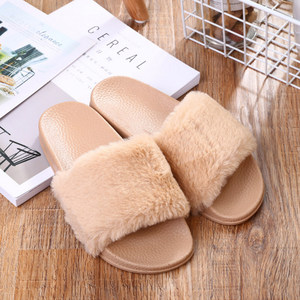 Wholesale high-quality artificial <b>fur</b> fashion <b>fur</b> slippers, indoor plush slippers, anti-slip women's shoes, summer and autumn. - Product Image 3