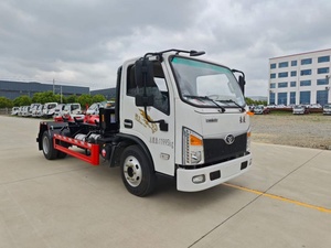 Camión de Basura con Brazo de Sujeción de 10 Metros Cúbicos, Diésel Euro 6, 4x2, con Contenedor Desmontable de 8 Metros Cúbicos y Brazo de Barrido de 8 Toneladas - Product Image 2