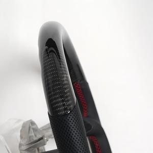 Nuovo Volante Sportivo in Vera Fibra di Carbonio per Chevrolet <span class=keywords><strong>Corvette</strong></span> C5 2000-2006, Stile Sportivo in Pelle <span class=keywords><strong>Nera</strong></span> - Product Image 4