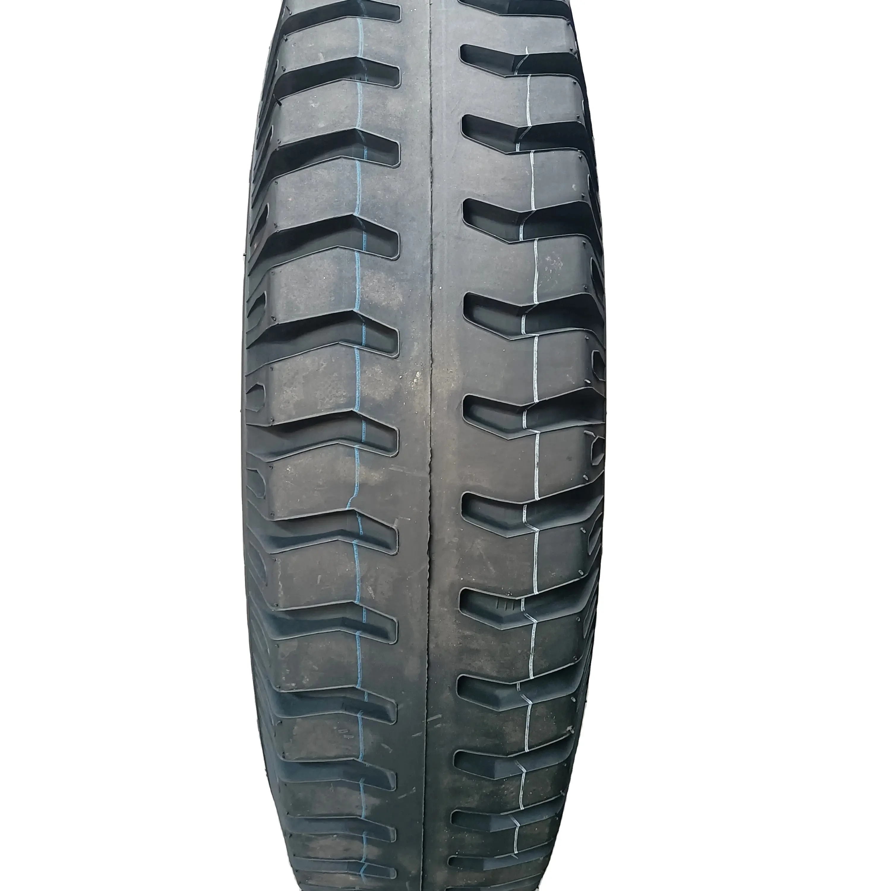 Neumáticos de camión ligero de buena calidad y baratos 9,00-20 10,00-20 11,00-20 12,00-20 12,00-24 neumático de camión diagonal para neumáticos TBB al por mayor