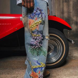 Jeans de Hombre Personalizados de Lujo, Estilo Vintage Lavado, con Estampado a Color y Pedrería, Estilo Urbano de Pierna Ancha, Personalizables - Product Image 2