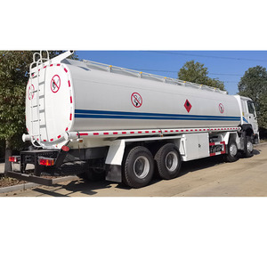 Autocisterna per Petrolio da 400 CV, Capacità 80000 Litri, Camion Cisterna Sinotruck 8x4 in Vendita - Product Image 6