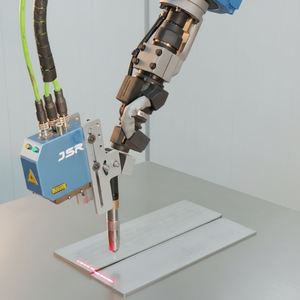 Seguimiento de Costuras por Láser Aplicado en el Robot Manipulador Industrial Articulado Yaskawa para Soldadura Láser AR1730 - Product Image 1