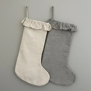 Chaussette de Noël personnalisée avec nom, en lin, cadeau de Noël tendance - Product Image 5
