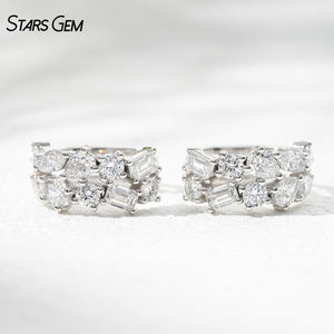 Pendientes de Oro Sólido de 10K Starsgem, Pendientes de Oreja Unisex de Moda, Clip de Oreja con Diamante Cultivado en Laboratorio de 0.69ct, Forma Elegante - Product Image 4