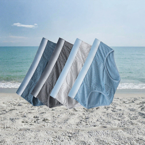 Shorts en maille personnalisés pour hommes adultes, sous-vêtements d'été respirants, boxers en soie glacée à séchage rapide, taille mi-haute, logo tricoté - Product Image 3