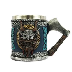 Viking Kupası |   Ortaçağ Baltası ve Savaşçı Tasarımlı Paslanmaz Çelik ve Reçine Kahve Bira Bardağı |   Benzersiz Cadılar Bayramı Hediyesi - Product Image 4