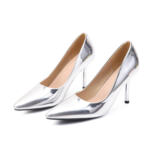 QUEENIGMA Scarpe con Tacco Alto 9cm, Punta Affusolata, <span class=keywords><strong>Argento</strong></span> Metallizzato Lucido, Slip-On Comode, Taglie Grandi Personalizzabili per Matrimoni e Balli di Gala - Product Image 1