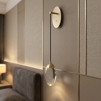 Applique murale LED en cristal postmoderne, en cuivre, pour escalier, chambre à coucher, chevet, salon, ou mur d'accentuation