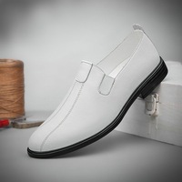 Chaussures décontractées blanches à enfiler pour hommes, mocassins de ville printemps-automne, chaussures de bureau confortables à semelle souple pour le quotidien