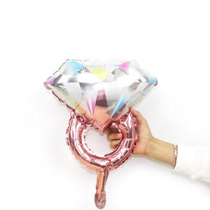 Eleganti Palloncini in Lamina Oro Rosa per Decorazioni di Matrimoni e Anniversari, Accessori per Feste e Oggetti di Scena per Foto - Product Image 3