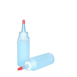 Botella de Plástico PE de 75 ml con Hombro Plano, Boquilla Puntiaguda y Tapa Roja Pequeña, para Condimentos, Envase General, Marca Chuncheng - Product Image 1