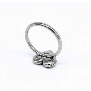 yunnique Heart Design <b>Titanium</b> Steel <b>Ring</b> For Women Gift Jewelry Fashionable Retro Style - Product Image 2