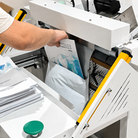 Machine automatique d'emballage de courrier e-commerce avec impression et étiquetage par scanner pour l'emballage de colis