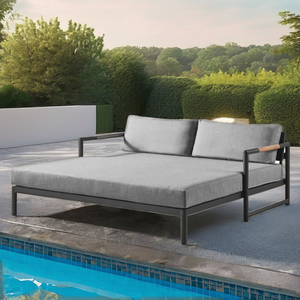 Kursi Santai Aluminium Tepi Kolam Renang, Furnitur Patio Hotel, Kursi Pantai Luar Ruangan Modern, Tahan Segala Cuaca, Tahan Air, Nyaman, Model Double - Product Image 1