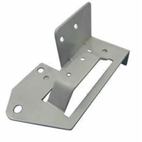 Support de fixation en tôle irrégulière OEM en acier inoxydable pour équipement, avec trous perforés