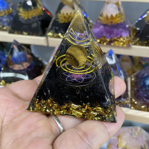 Kim tự tháp Orgone Organite bằng nhựa năng lượng tinh thể chữa bệnh bán buôn cho mục đích tâm linh - Product Image 6