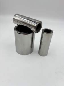 ปลอกและบูชแบบแข็งสำหรับอุตสาหกรรมน้ำมันและก๊าซชิ้นส่วนสึกหรอของทังสเตนคาร์ไบด์ซีเมนต์ที่ผ่านการเผา YG8การปรับแต่ง - Product Image 3