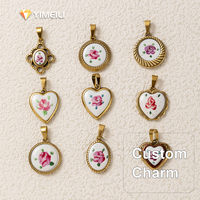 YIMEILI&Vintage Liontin Enamel Berbentuk Hati, Bulat, Oval, Berlapis Emas 18K PVD Stainless Steel, Dicat Motif Mawar, untuk DIY Gelang, Kalung