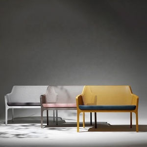 Moderna ed Elegante Poltrona in Plastica con Schienale Reclinabile <span class=keywords><strong>per</strong></span> Due Persone, Uso Esterno in Giardino e Balconi - Product Image 4