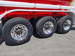 <span class=keywords><strong>Remorque</strong></span> citerne à carburant en acier au carbone 3 essieux 45 CBM pour longues distances (Suspension pneumatique et améliorations personnalisées) - Product Image 4