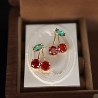 Fruit Red Zircon Cherry Stud Oorbellen Verguld Stijlvol Trendy Veelzijdig Damesmode Legering Cadeau Jonge meisjes