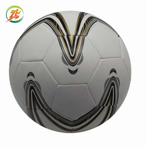 耐摩耗性PVCソフトボールセット（幼児・子供向け）、遊びやトレーニング用のフットボール付き - Product Image 4