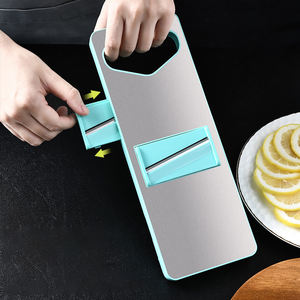 Coupe-légumes multifonction en acier inoxydable Coupe-pommes <span class=keywords><strong>de</strong></span> <span class=keywords><strong>terre</strong></span> et râpe à radis pour fruits et légumes - Product Image 4