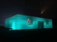 Tente ballon gonflable portable multi-couleurs personnalisée, grande, étanche, avec éclairage LED, en PVC, pour location événementielle