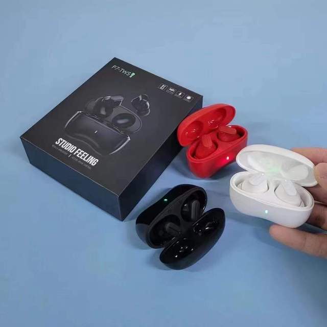 2022 Factory Price P7 Tws Wireless Earphones Powerbank Power P7 Earbuds Wireless Headphones