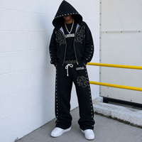 Ensemble de survêtement personnalisé pour homme noir à clous, avec logo brodé, en coton épais, deux pièces (hoodie et pantalon)