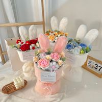 2025 Bouquet de Roses en Peluche pour la Saint-Valentin, la Fête des Mères, la Saison des Diplômes, et Cadeau d'Anniversaire – Bouquet de Jouets en Peluche Tricotés
