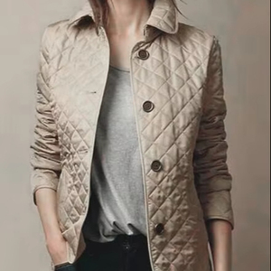 <span class=keywords><strong>Veste</strong></span> d'hiver <span class=keywords><strong>matelassée</strong></span> coupe ajustée pour femmes de haute qualité <span class=keywords><strong>grande</strong></span> <span class=keywords><strong>taille</strong></span> coupe-vent couleur unie bouton coton remplissage-pour printemps Streetwear - Product Image 1