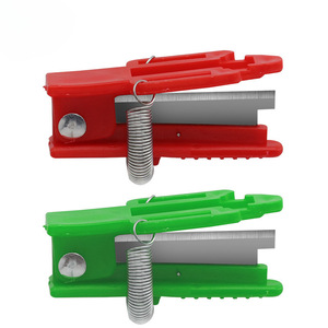 Guillotine pour la cueillette des fruits et légumes, en plastique rouge et vert, avec lame à ressort, pour outils de récolte - Product Image 1
