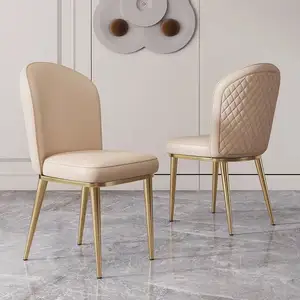 Chaises de salle à manger de luxe Mobilier de salle à manger en métal Base de dossier confortable Chaise de salle à manger en cuir