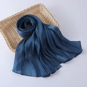 Hermoso chal musulmán de 70*180 cm para mujer, ligero, de gasa, hiyab, pañuelos y chales tradicionales, chal brillante de organza de Malasia. - Product Image 4