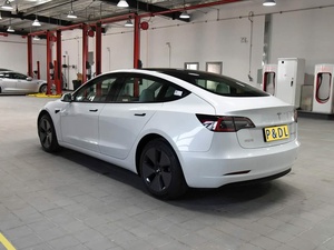 รถยนต์มือสอง <span class=keywords><strong>Tesla</strong></span> <span class=keywords><strong>Model</strong></span> <span class=keywords><strong>3</strong></span> RWD AWD ระยะทางวิ่ง 634 กม. 647 กม. 830 กม. ซีดาน พวงมาลัยซ้าย นำเข้าจากจีน รถยนต์ไฟฟ้า เอกสารครบถ้วน ไมล์น้อย ปี 2025 2024 2023 2022 2021 - Product Image 5