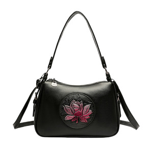 Bolso Tote de Mujer de Cuero Italiano de Grano Completo, de Alta Gama, de Lujo, de Diseño, en Nailon Balístico Ripstop de Poliéster - Product Image 3