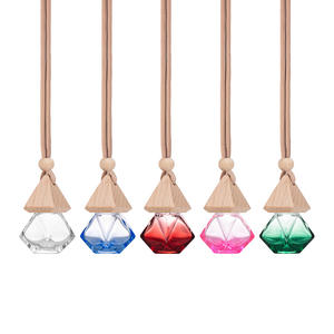 Difusor de Aroma Personalizado al por Mayor, Botella de Vidrio Transparente Vacía de 8 ml <span class=keywords><strong>para</strong></span> Colgar en el Automóvil con Tapa de Madera - Product Image 1