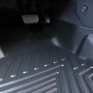 Alfombrillas de coche KQD personalizadas de TPE 5D antideslizantes tipo bandeja profunda para Toyota Yaris - Product Image 4