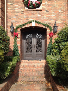 Puerta de Hierro Forjado Estilo Francés, Marca Euro Iron, con 3 Años de Garantía, Resistente al Agua, Acabado Vietnamita - Product Image 3