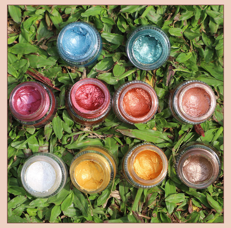 Тени для век с жидким кремом