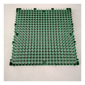 Tapis de drainage creux en plastique de 30 mm pour toit de villa Pelouse naturelle Cellule de drainage dure en <span class=keywords><strong>nid</strong></span> <span class=keywords><strong>d</strong></span>'<span class=keywords><strong>abeille</strong></span> en plastique perméable <span class=keywords><strong>avec</strong></span> géotextiles - Product Image 6