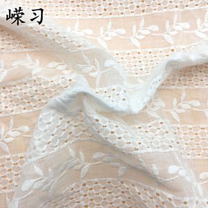 Tela de Brocado de Algodón Transpirable, Bordada a Máquina, Tejido Liso, Recubierta de PE, para Uso Textil en el Hogar, Perforada, Hecha a Medida - Product Image 1