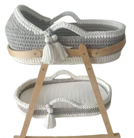 Nouvelle Tendance : Chaise Berçante Moderne pour Panier Moïse – Design en Bois Durable et Sûr, Meilleure Vente, Couleurs Naturelles/Personnalisables