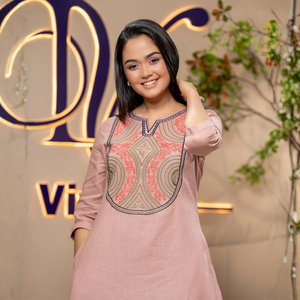 Robe maxi décontractée pour femmes en lin rose pâle de qualité supérieure, durable, avec broderie géométrique - Product Image 3